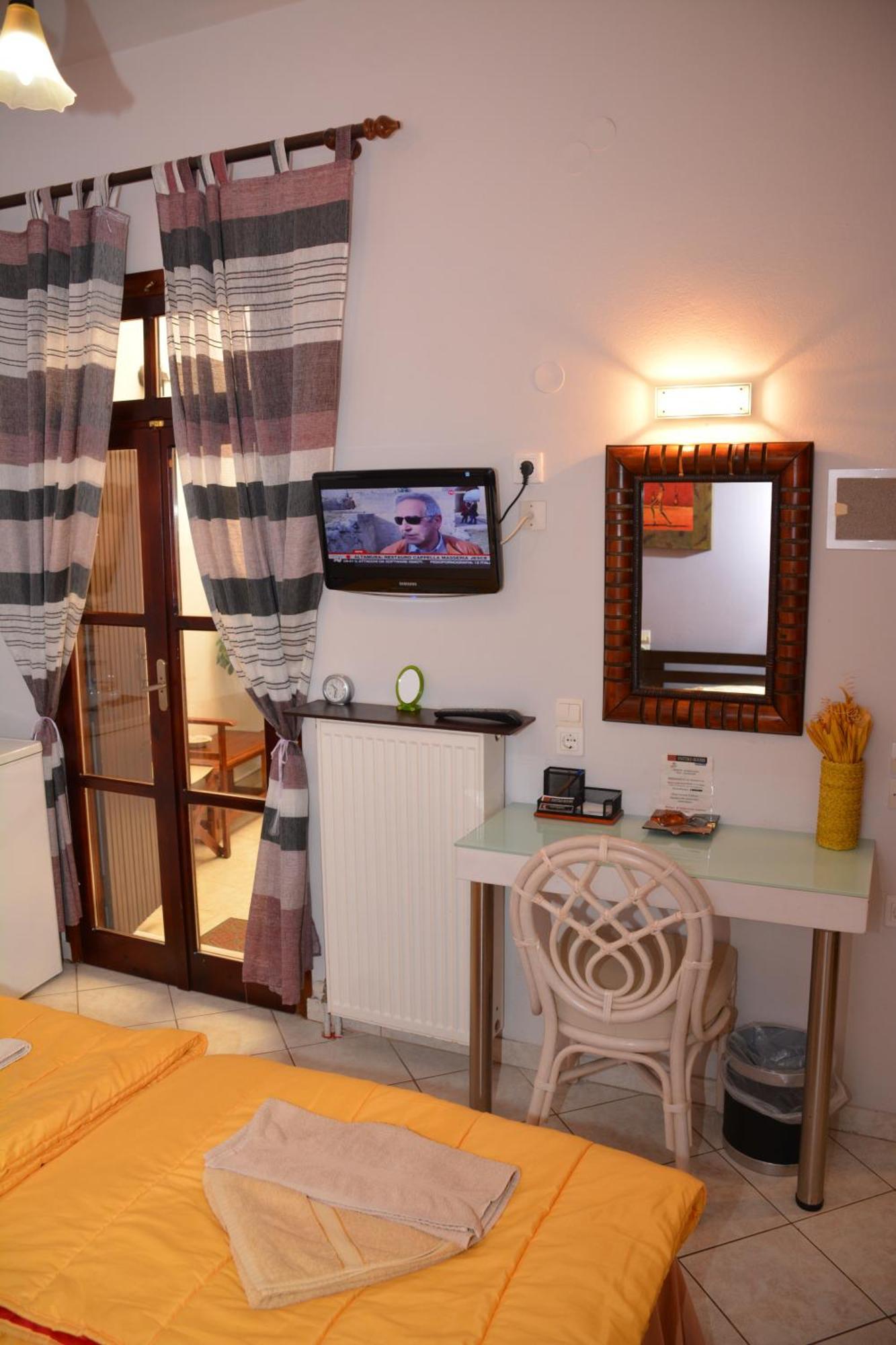 Enetiko Rooms Hanya Dış mekan fotoğraf